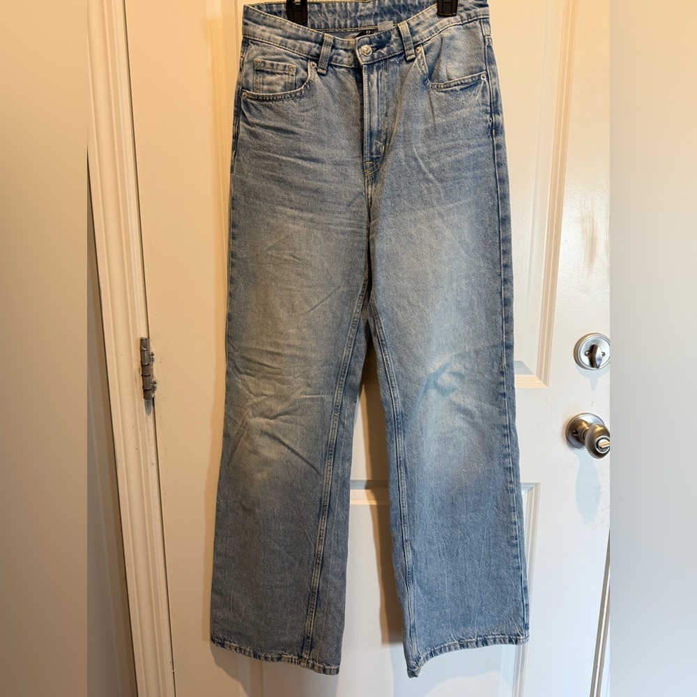 Divided Women Straight Leg Jeans - Light Blue